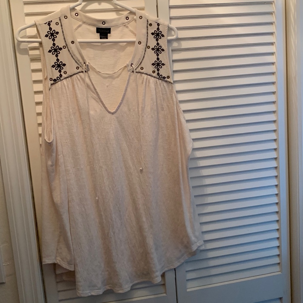 Tan tank top, Torrid brand,